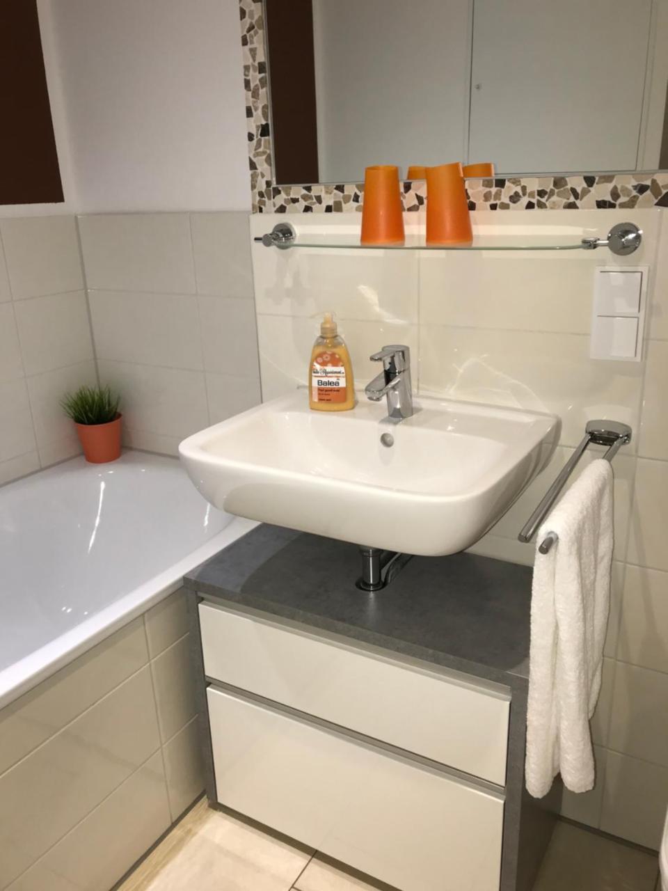 Mein Appartement Huerth Koeln Экстерьер фото
