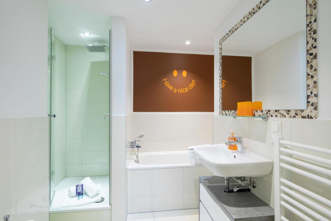 Mein Appartement Huerth Koeln Экстерьер фото